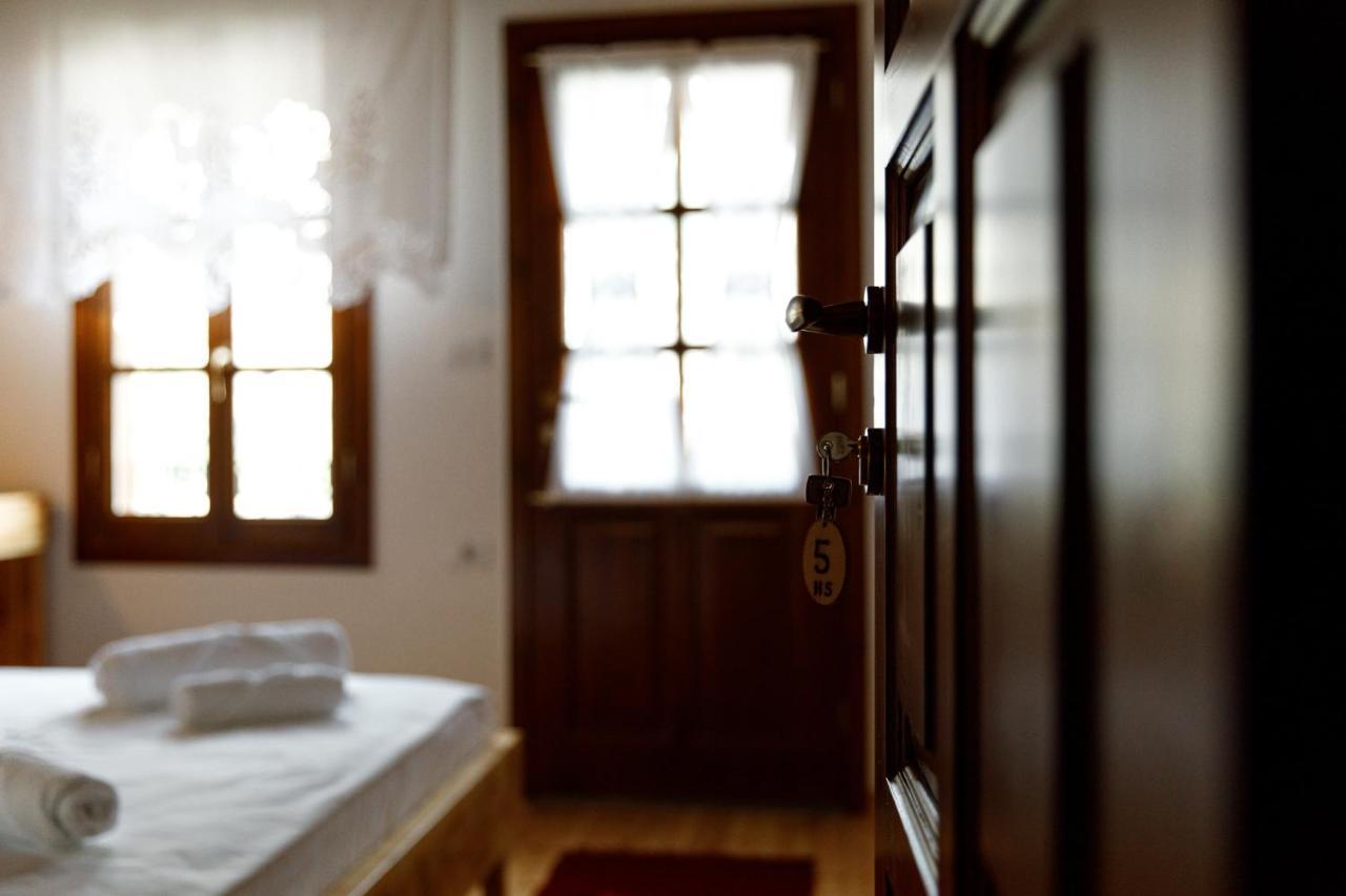 Hotel Sarajet 1821 จีโรคาสเตอร์ ภายนอก รูปภาพ