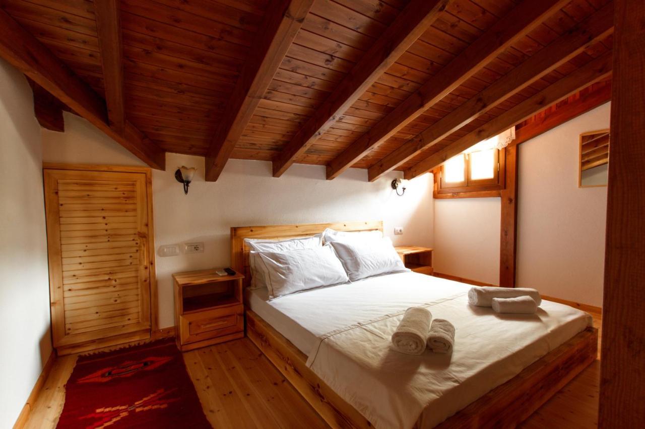 Hotel Sarajet 1821 จีโรคาสเตอร์ ภายนอก รูปภาพ